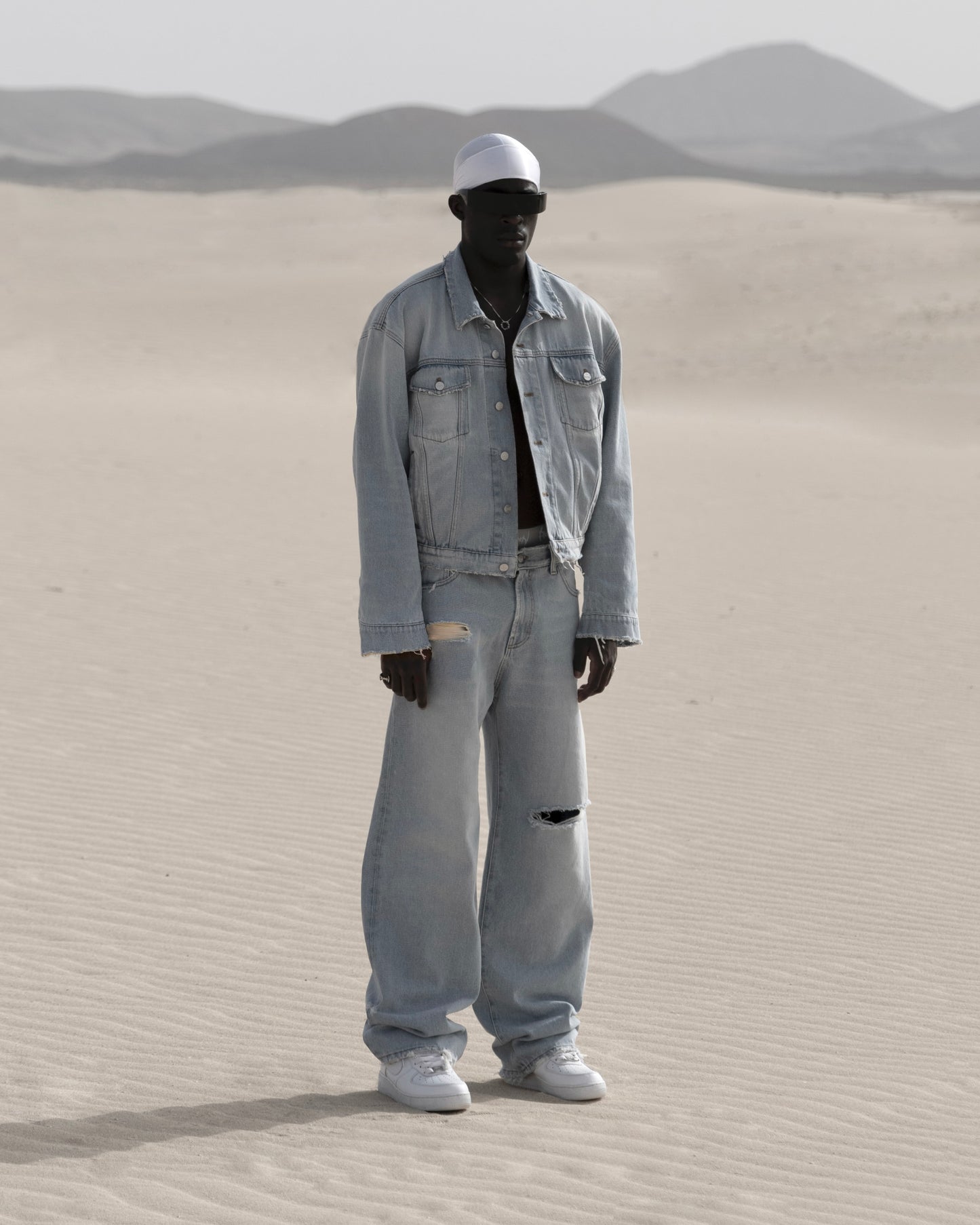 Reaven Light "The Denim" Denim Jeans