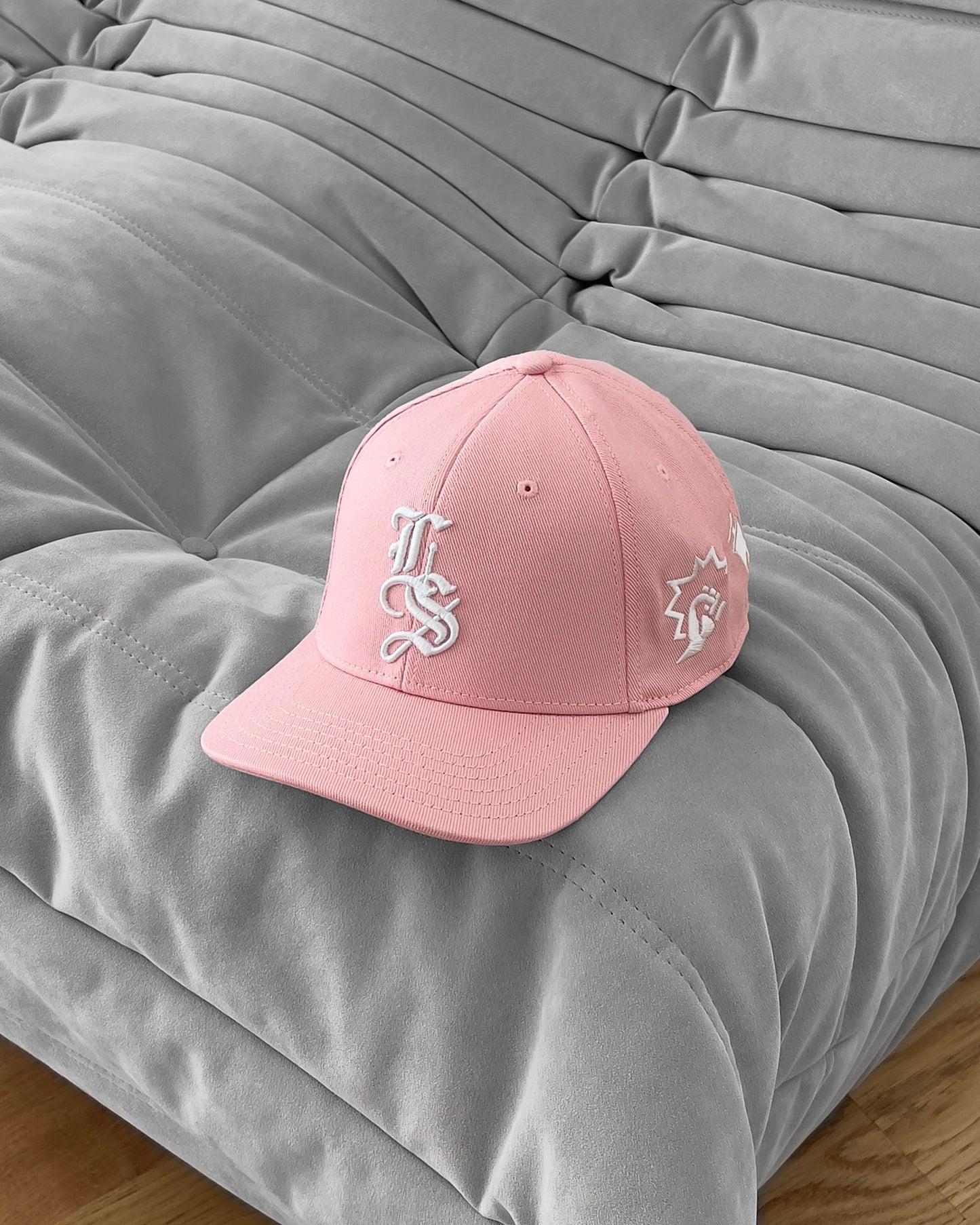Reaven Pink Los Santos Vices Fitted Hat