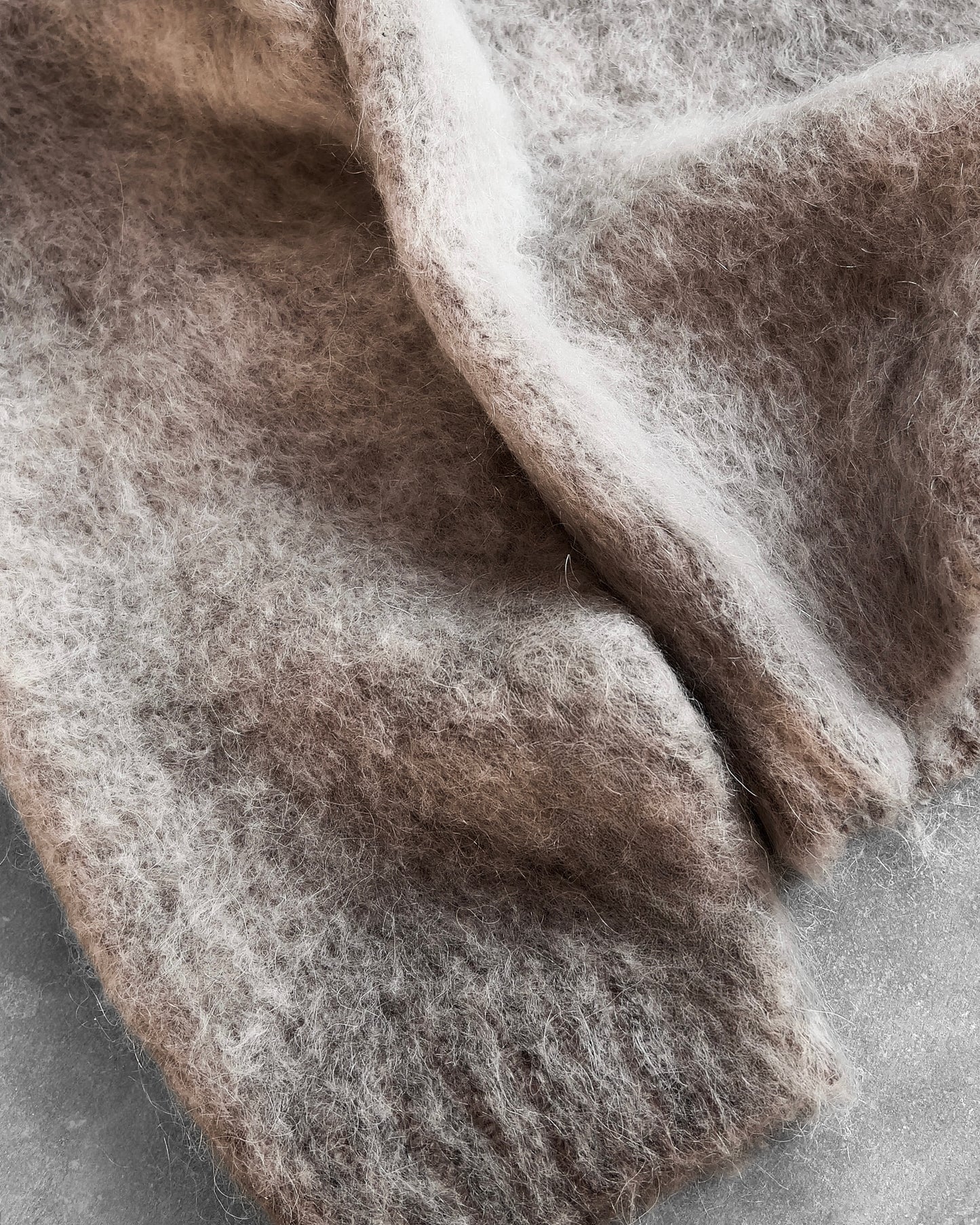 Reaven Mocha Brown Nuvola Mohair Knit