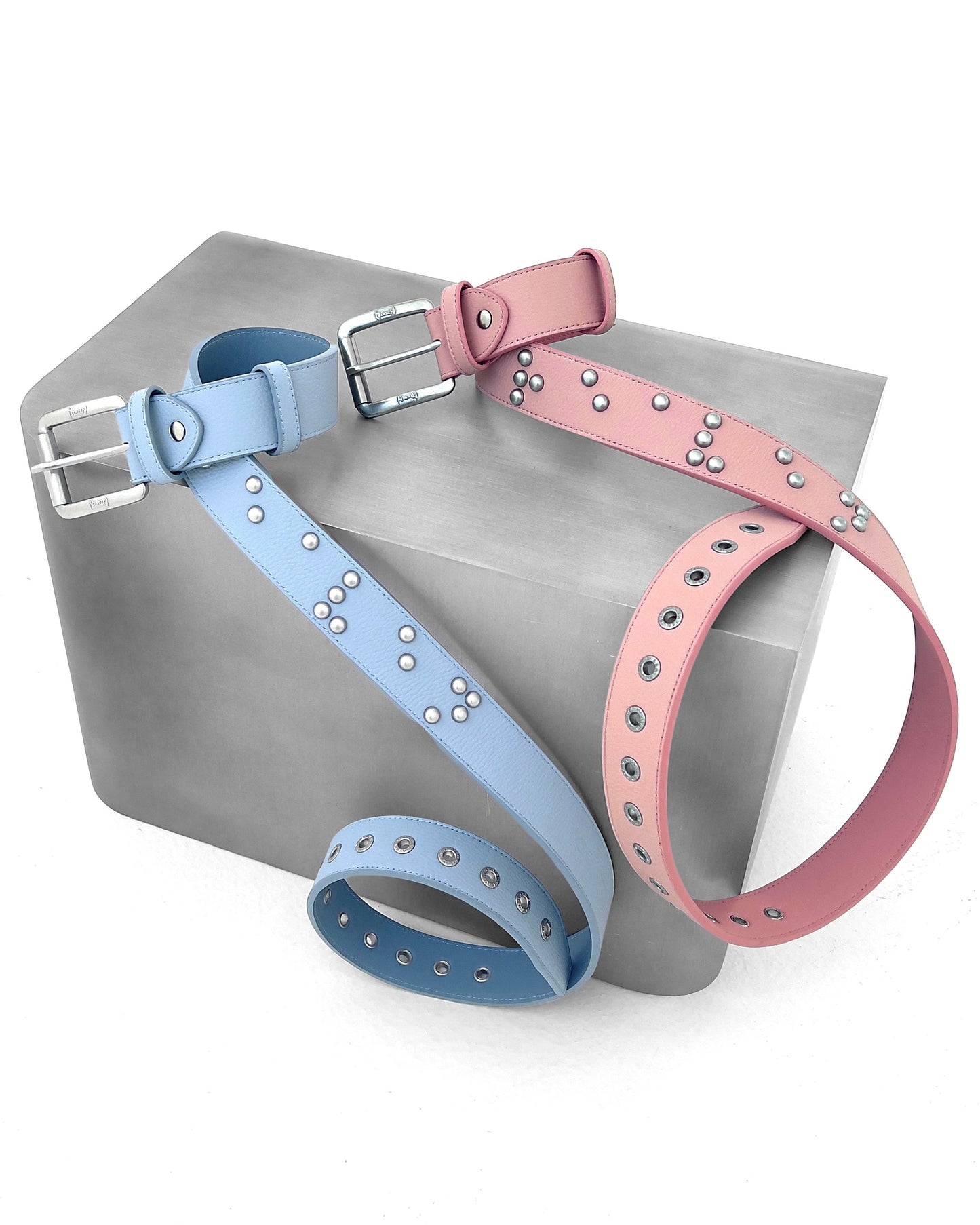 Reaven Pink Braille Belt