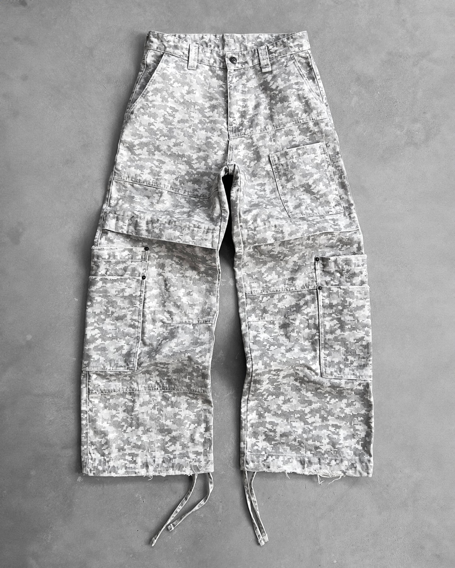 Reaven Pixel Camo Cargo Pants