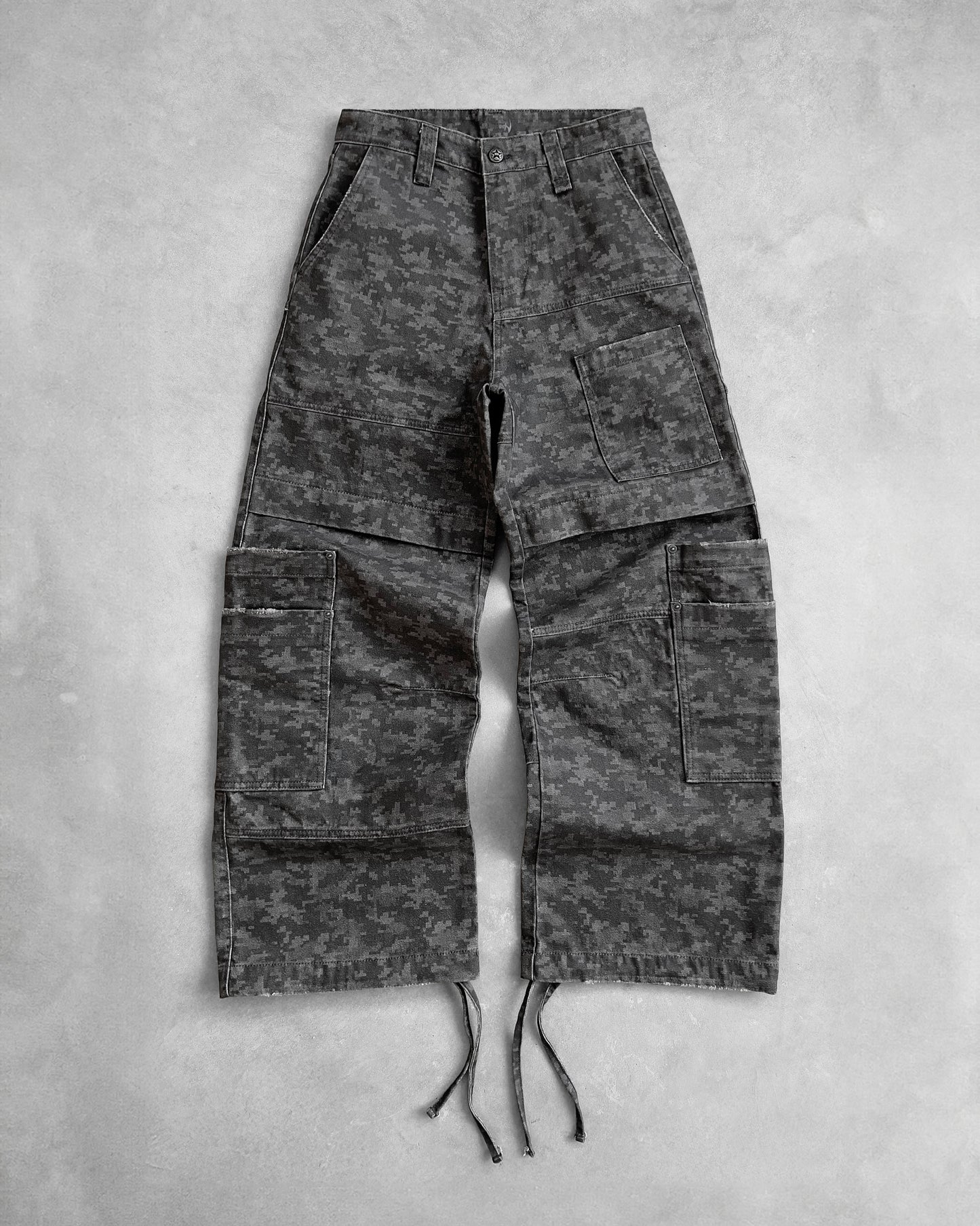 Reaven Blackout Camo Cargo Pants