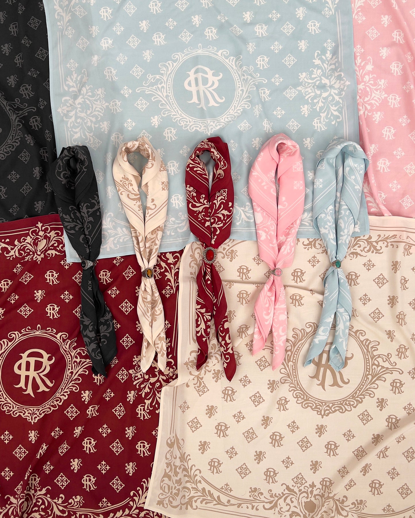 Reaven Sky Stamp Foulard