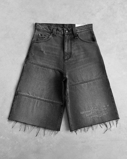 Reaven Mended Stamp Jorts