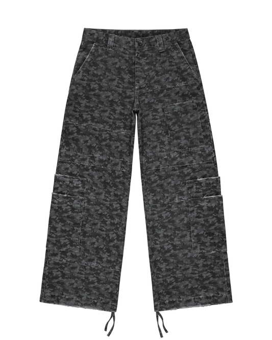 Reaven Camo Cargo Pants