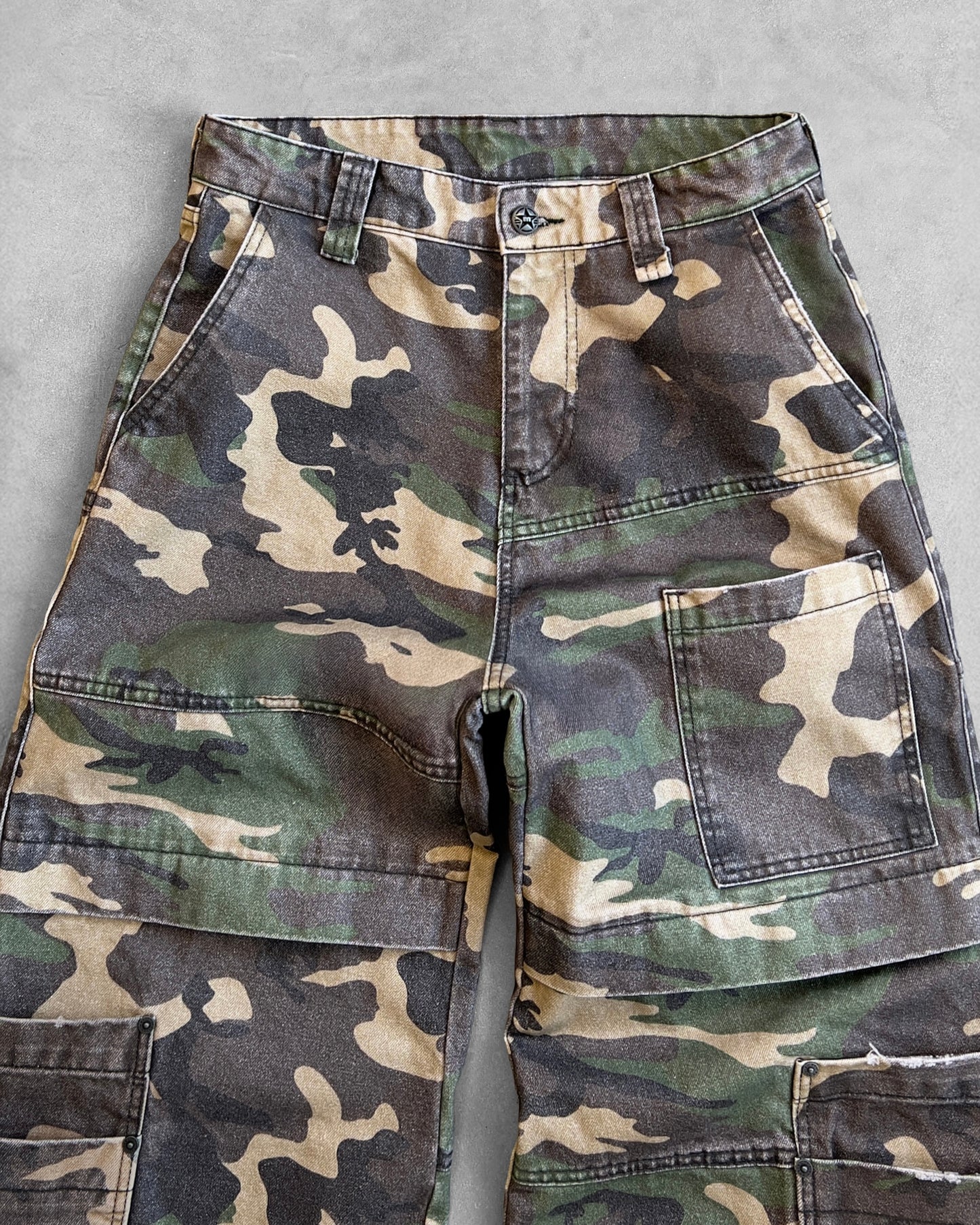 Reaven Woodland Camo Cargo Pants