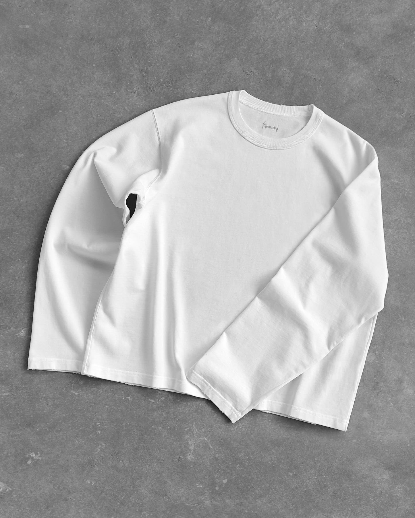 Reaven White Longsleeve