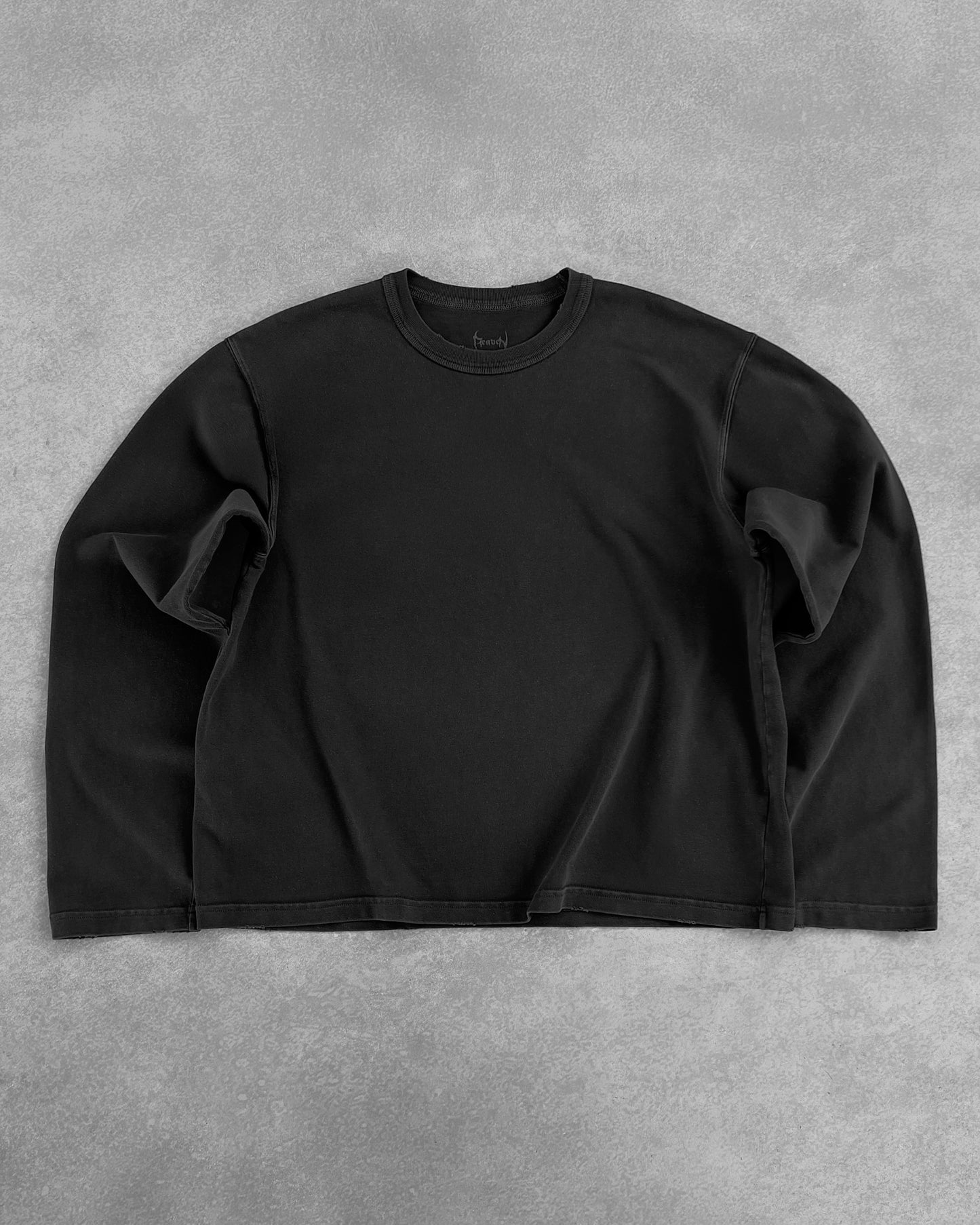 Reaven Black Longsleeve