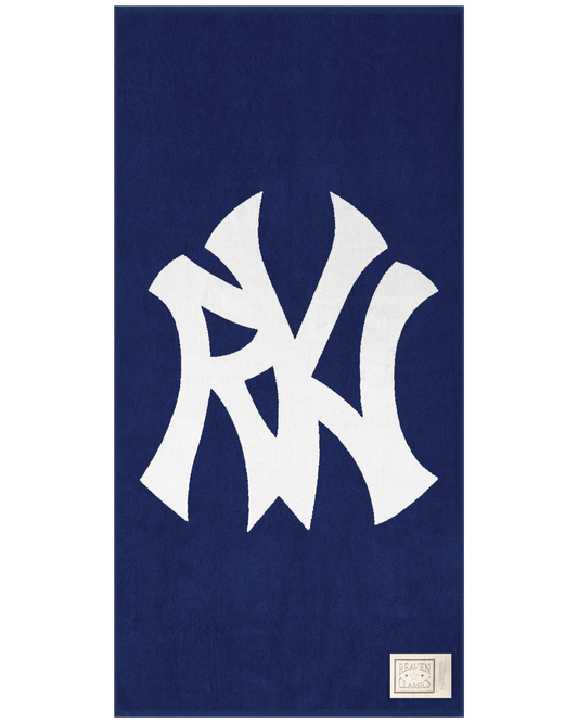 Reaven Underdogs Beach Towel
