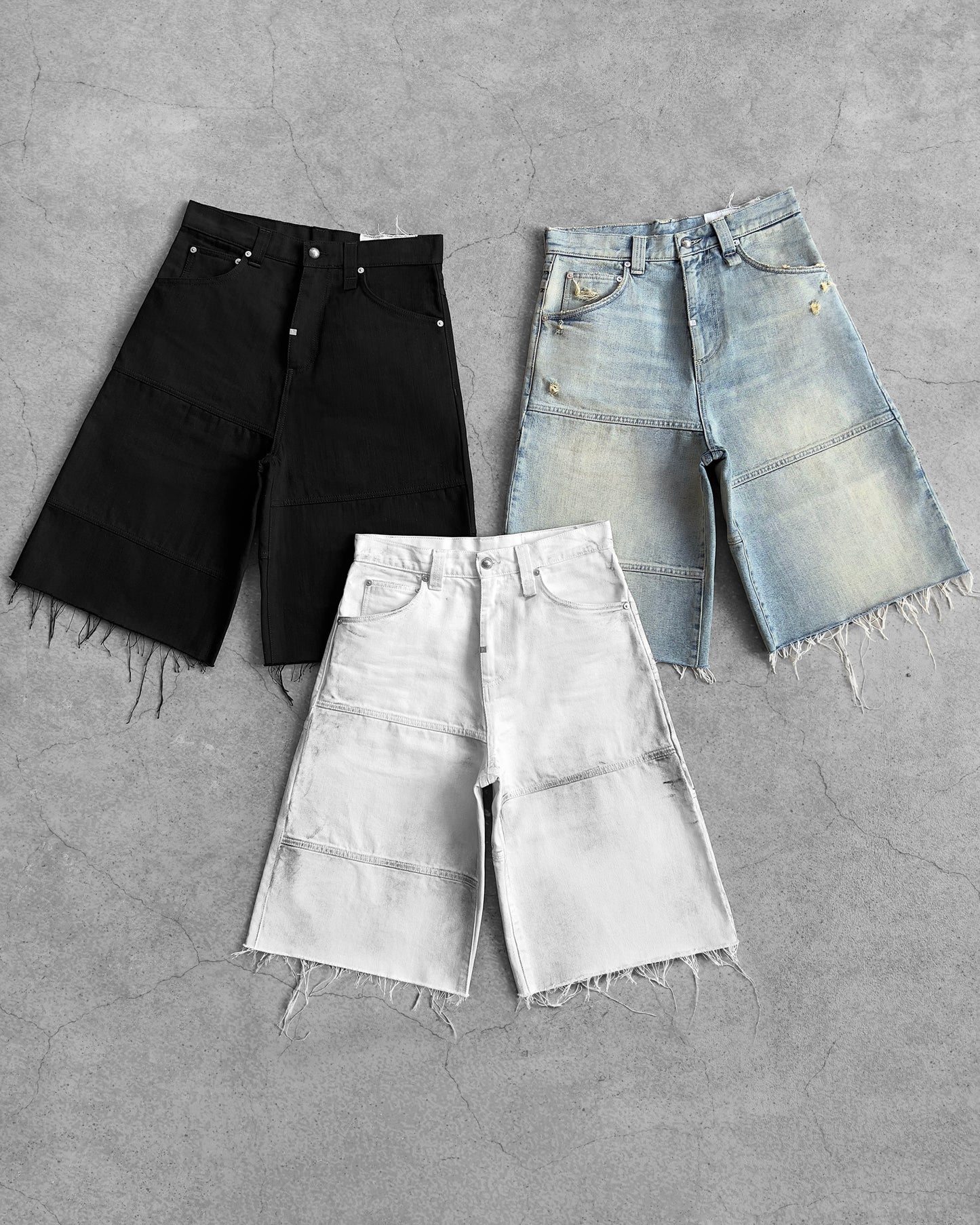 Reaven Raw Black Stamp Jorts