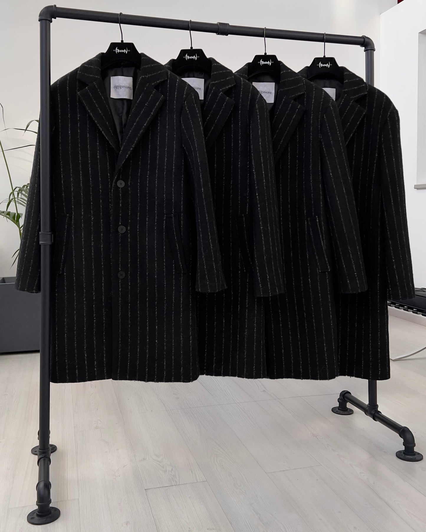 Reaven Reavenism Wool Coat