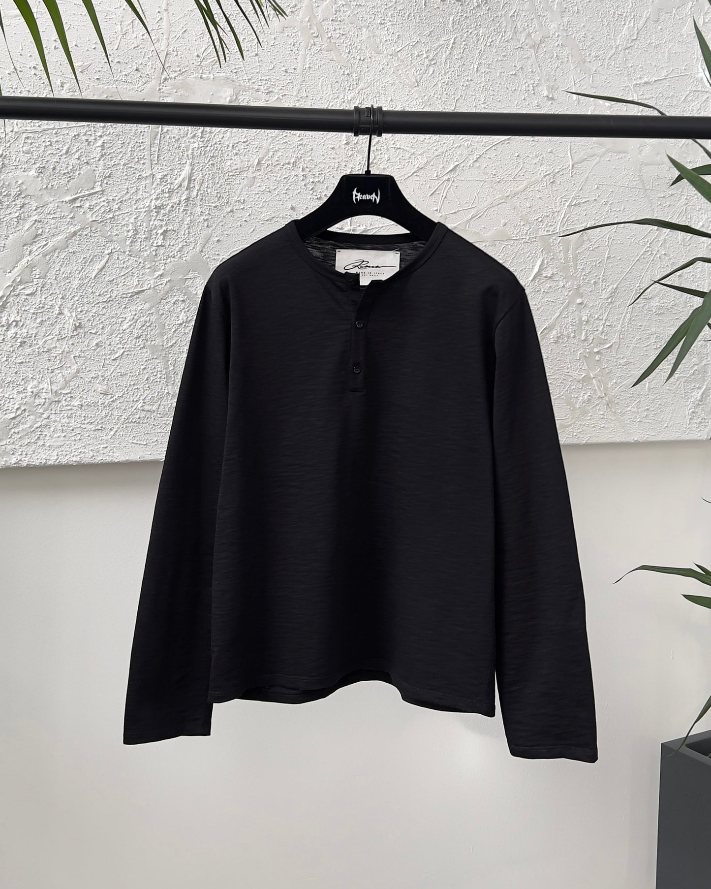 Reaven Black Serafino Longsleeve