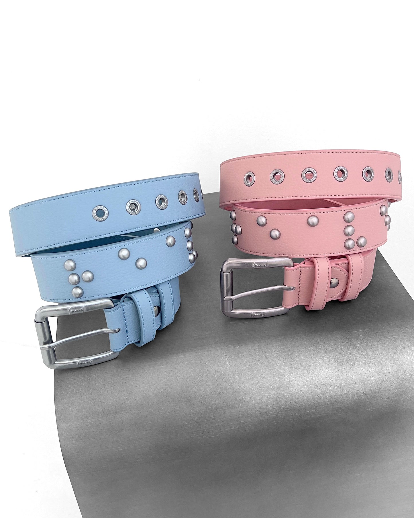 Reaven Pink Braille Belt
