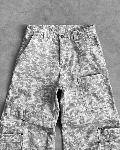 Reaven Pixel Camo Cargo Pants