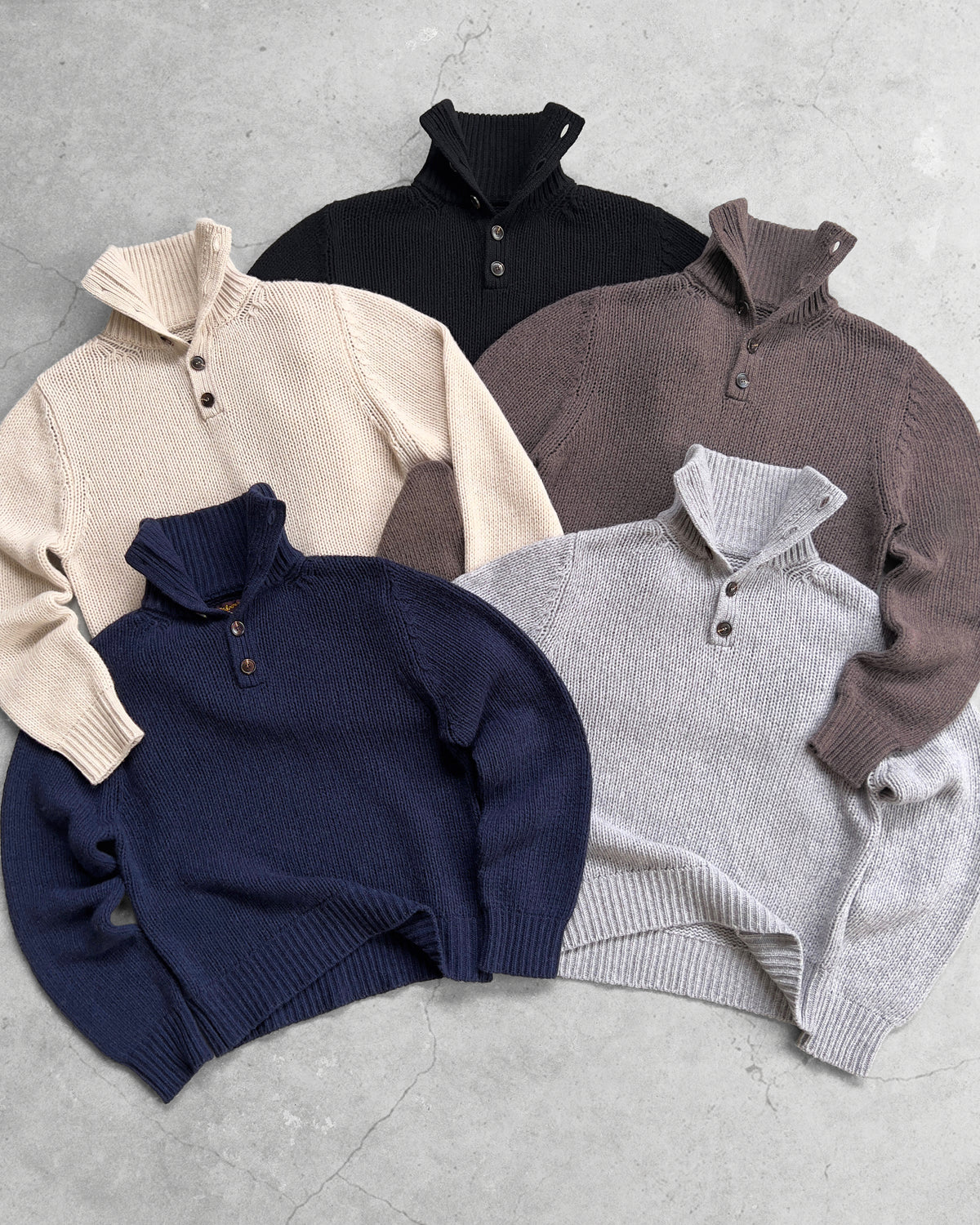 Reaven Funnel Neck Knit