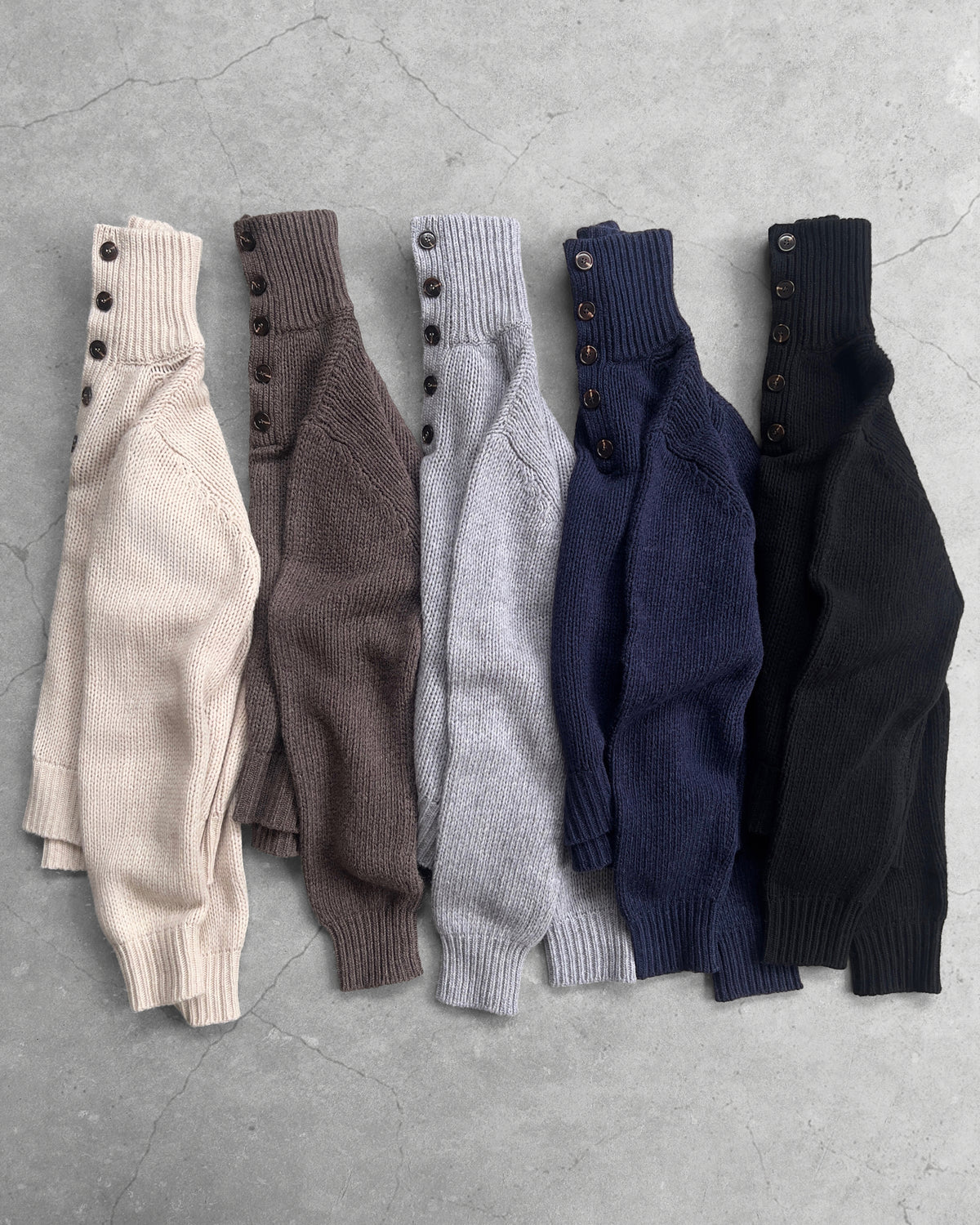 Reaven Funnel Neck Knit